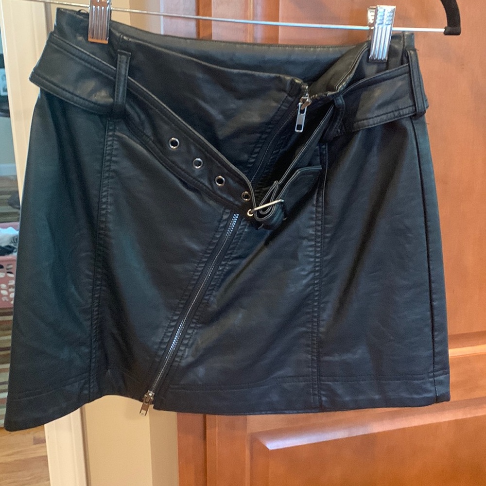 Free People Faux leather skirt size 2.